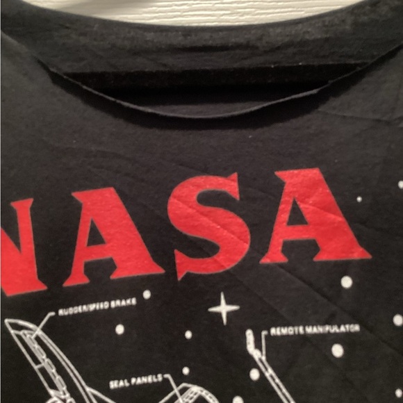 NASA Space Shuttle Black T-Shirt - Picture 3 of 4